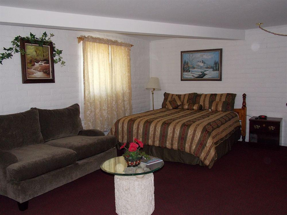 Executive Inn & Suites Pinetop-Lakeside Eksteriør billede