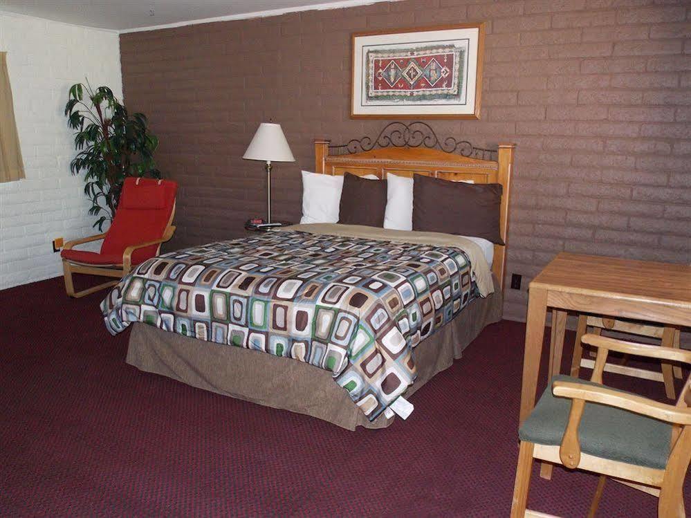 Executive Inn & Suites Pinetop-Lakeside Eksteriør billede